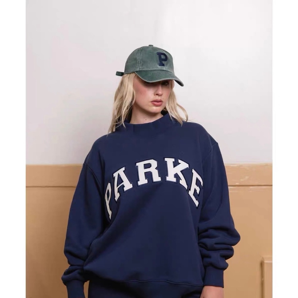 PARKE Navy Blue Sweatshirt - Picture 2 of 2